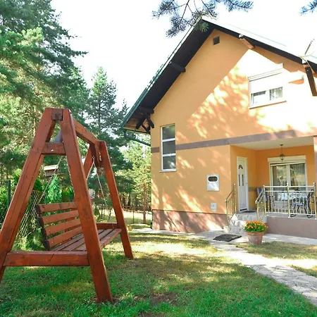 Zlatni Bor * Ζλάτιμπορ